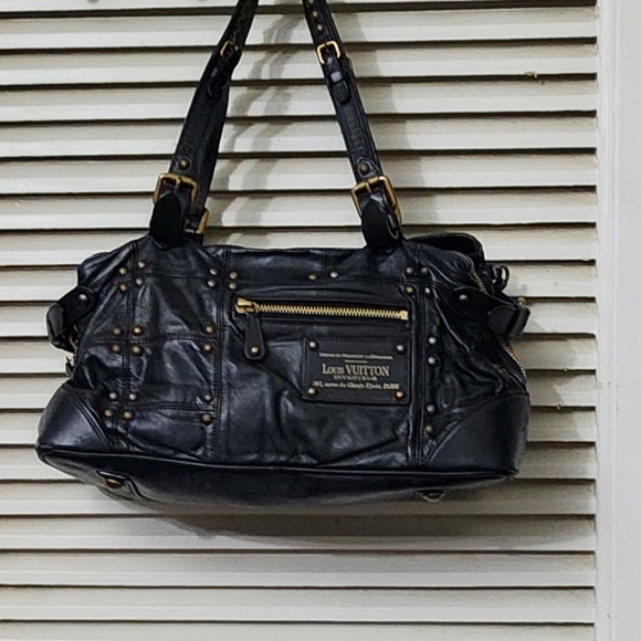 LOUIS VUITTON Limited Edition Black Lambskin Leather Riveting Bag - Picture 2 of 16